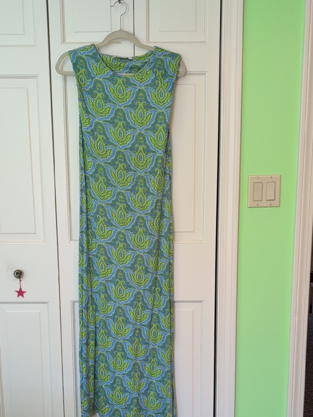 Sleeveless Patterned Maxi Dress in Blue and Green